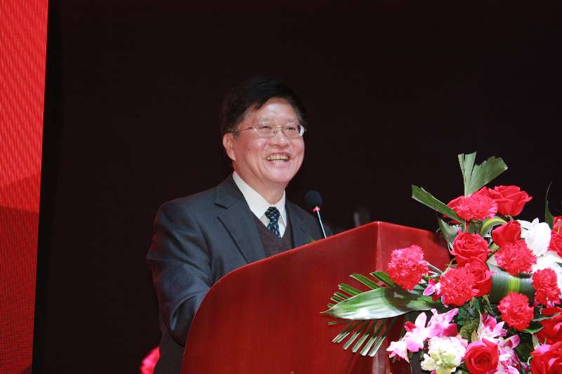 唐振兴.jpg