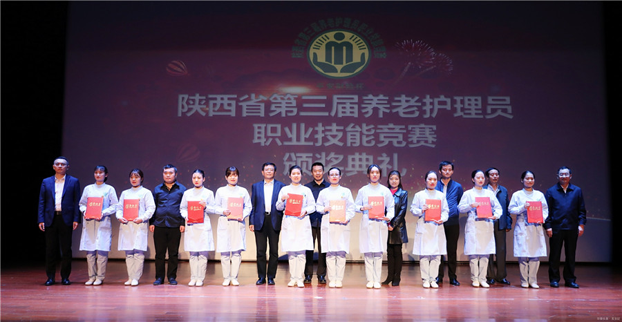 7ca8af9b-bcd3-4a66-8c4a-d35ef5f47336.jpg