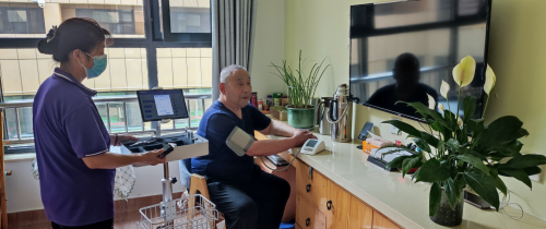 AI赋能养老黑科技，智慧养老成为银发经济新动力